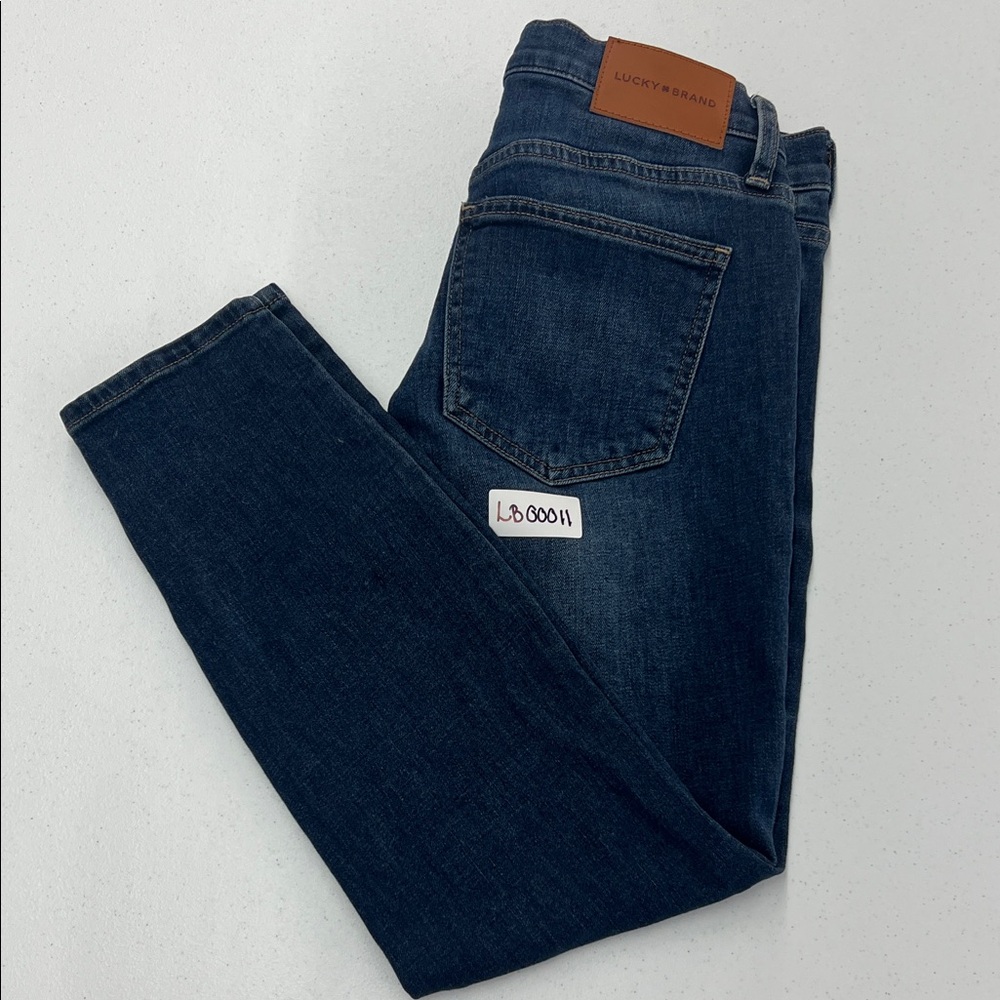 Lucky Brand Women’s Dark Indigo Straight Jeans Size 6/28 A